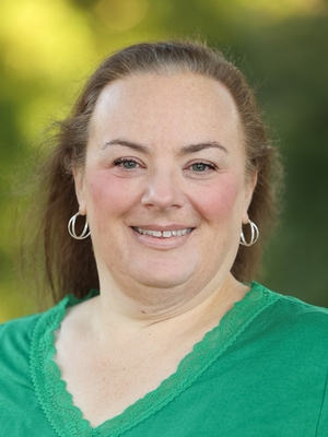 Darlene Cluff